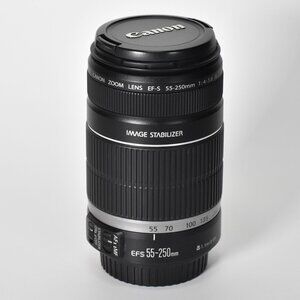 Canon EF-S 55-250mm f/4-5.6 IS Zoom Lens  Optical Image Stabilization Like New
